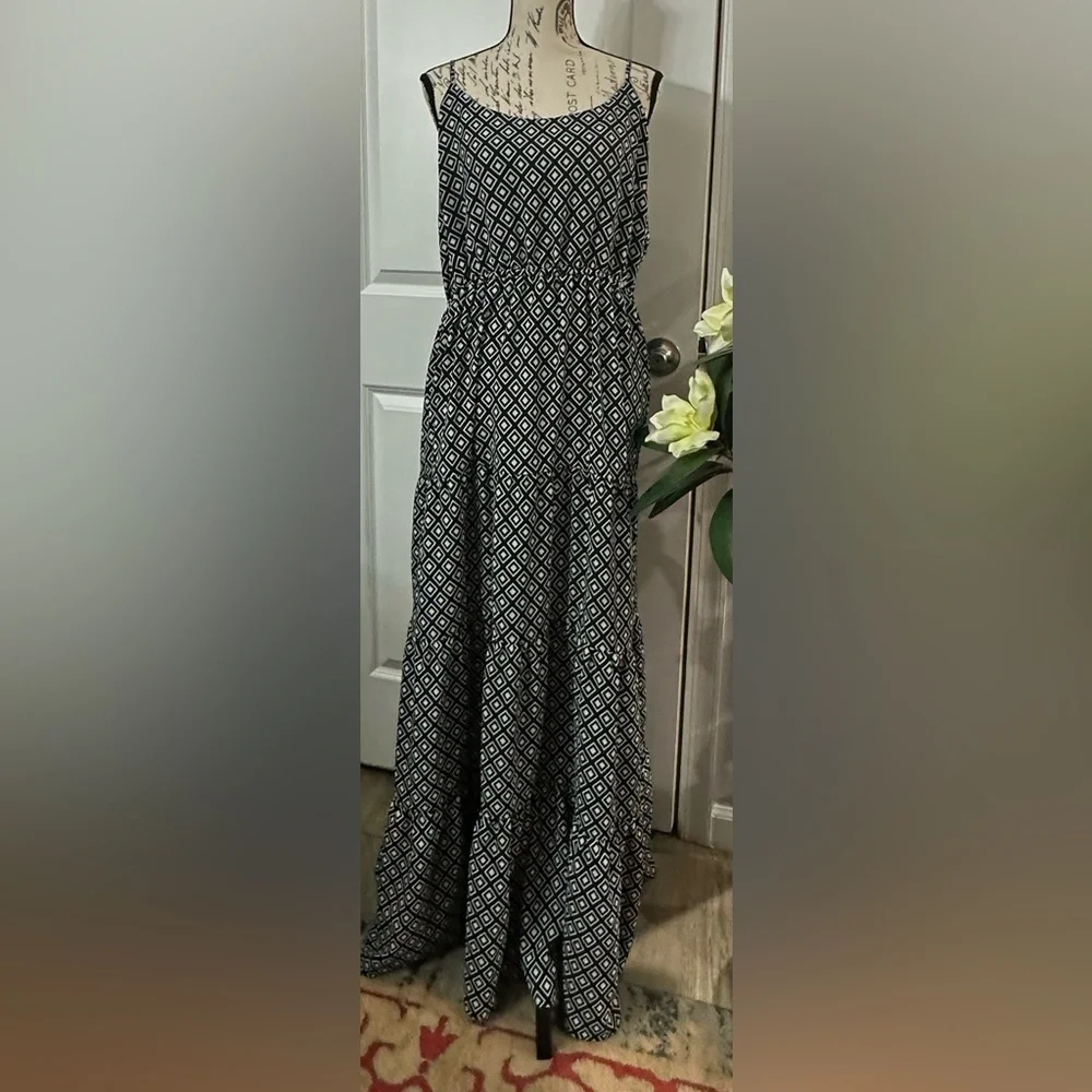 ✨ MICHAEL Michael Kors Maxi Dress – Green, White & Black, - Picture 13 of 14